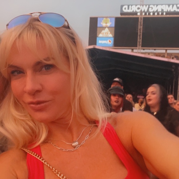 lisacharest621